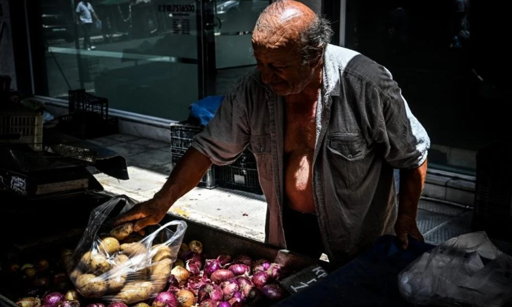 ''Η Θεσσαλία νοσεί και πεθαίνει και μαζί της και η ελληνική οικονομία!''- Τεράστιες αυξήσεις στα τρόφιμα – Τι λένε αγρότες και κτηνοτρόφοι για την καταστροφή (Βίντεο)